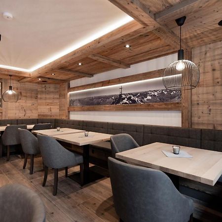 Hotel Tanzer Ischgl Exteriör bild