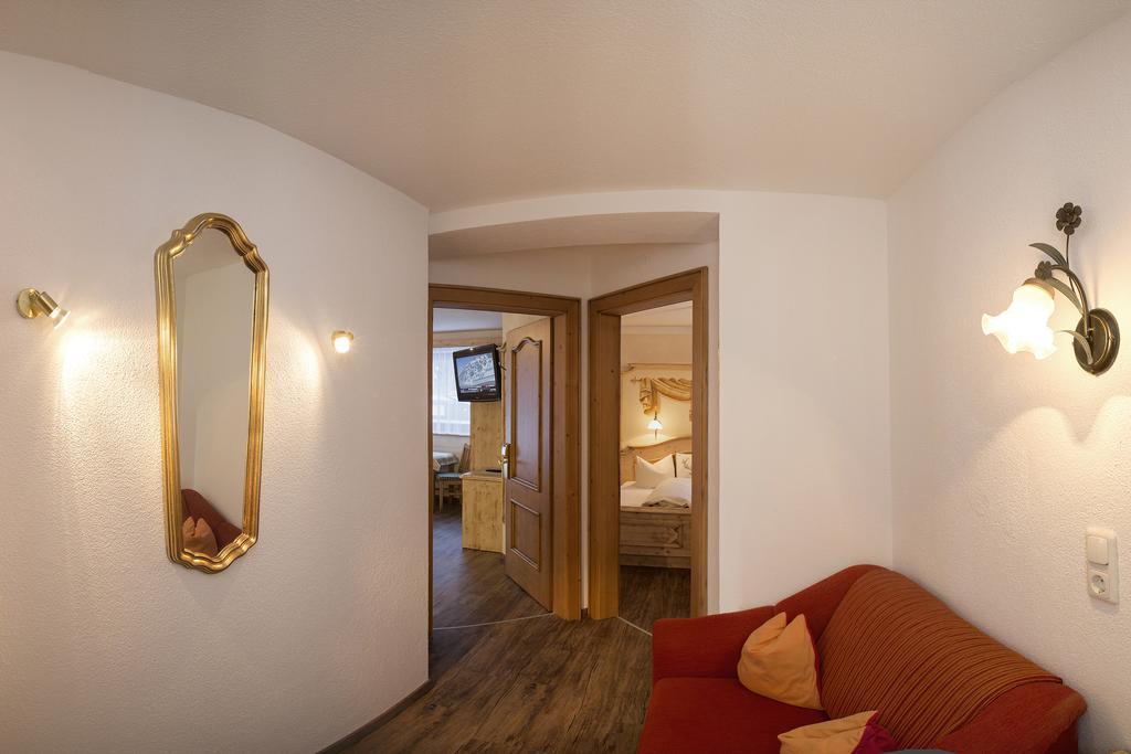 Hotel Tanzer Ischgl Rum bild