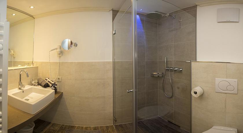 Hotel Tanzer Ischgl Rum bild