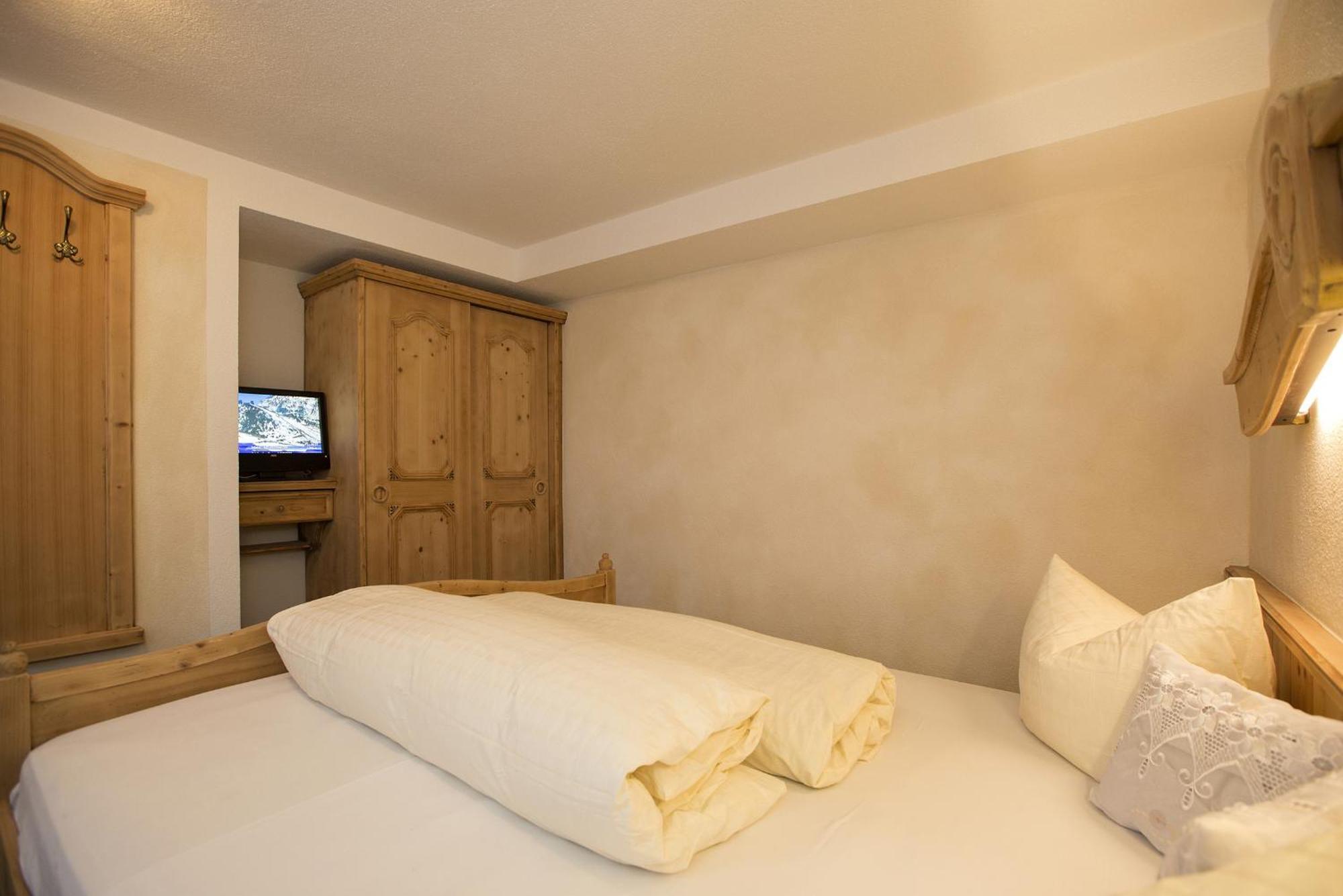 Hotel Tanzer Ischgl Rum bild
